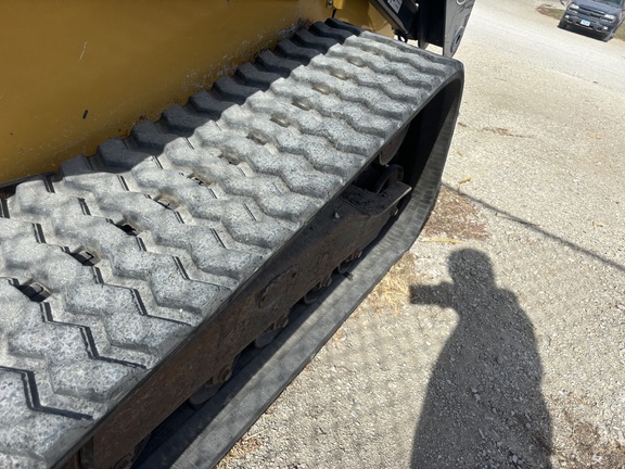 2010 John Deere 333D Compact Track Loader