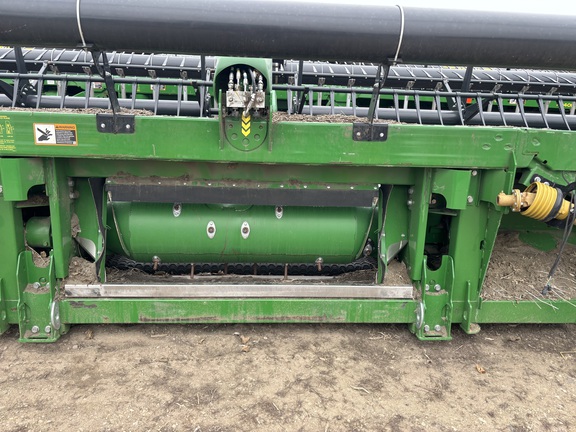 2023 John Deere RD40F Header Combine