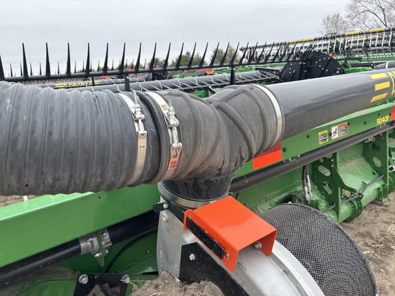 2023 John Deere RD40F Header Combine