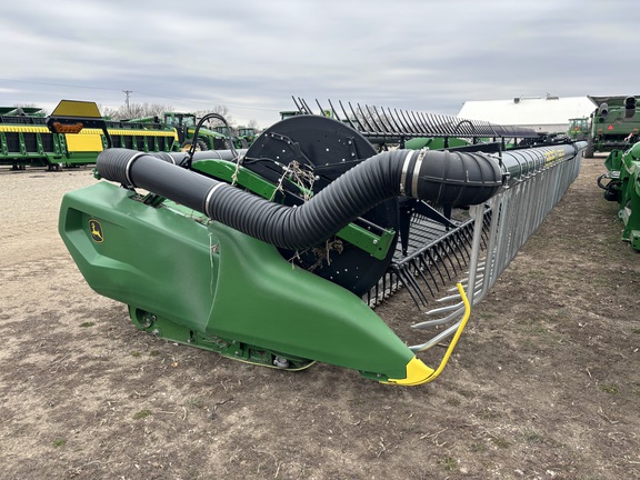 2023 John Deere RD40F Header Combine