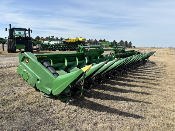 2023 John Deere C16F Header Corn Head