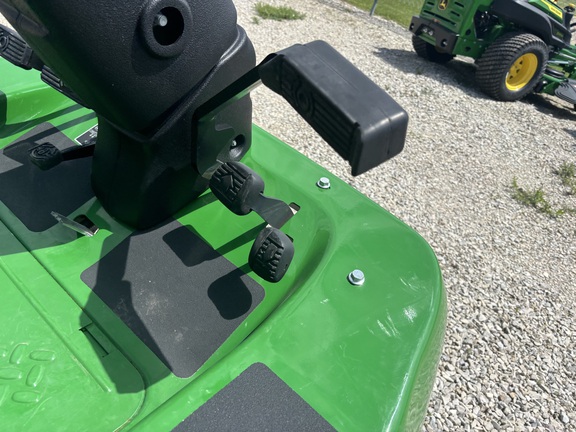 2021 John Deere 1570 Mower/Front Deck