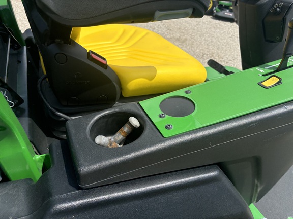 2021 John Deere 1570 Mower/Front Deck