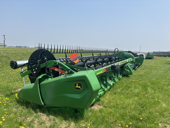 2023 John Deere RD45F Header Combine