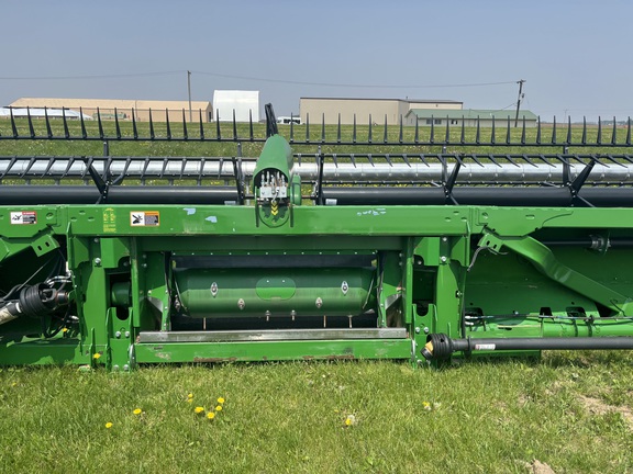 2023 John Deere RD45F Header Combine