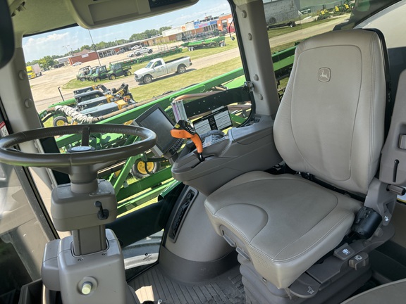 2019 John Deere R4045 Sprayer/High Clearance