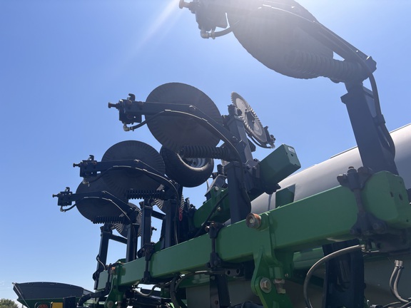 2020 Unverferth Nutrimax 2600 Applicator