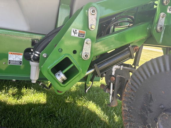 2020 Unverferth Nutrimax 2600 Applicator