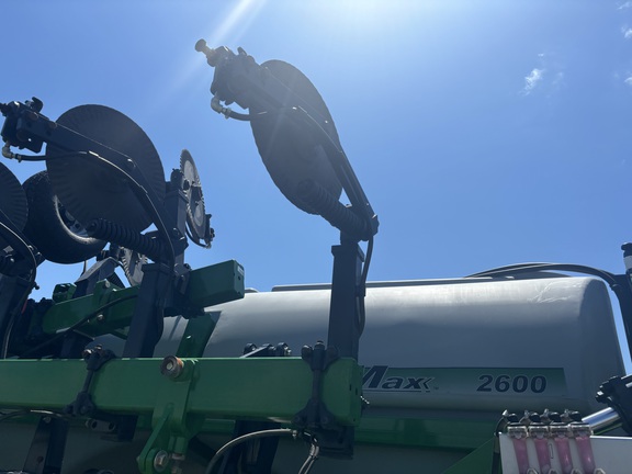 2020 Unverferth Nutrimax 2600 Applicator