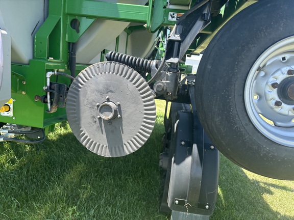 2020 Unverferth Nutrimax 2600 Applicator