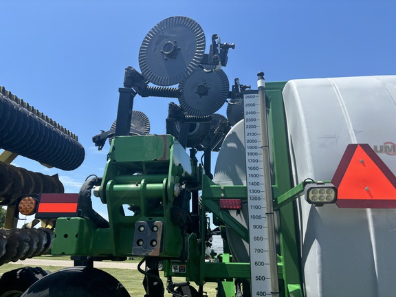 2020 Unverferth Nutrimax 2600 Applicator