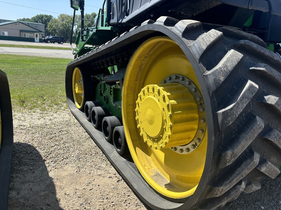 2022 John Deere 9RT 570 Tractor Rubber Track