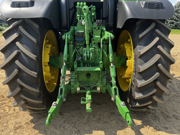 2024 John Deere 6R 195 Tractor