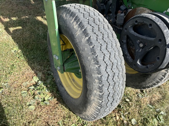 2013 John Deere 1770NT CCS Planter