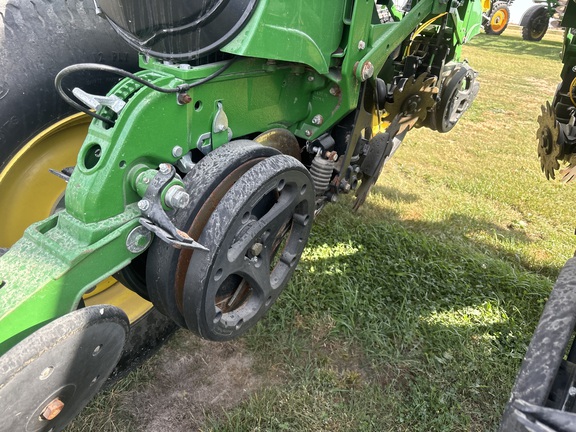 2013 John Deere 1770NT CCS Planter