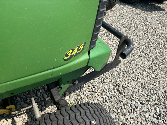 1999 John Deere 345 Garden Tractor