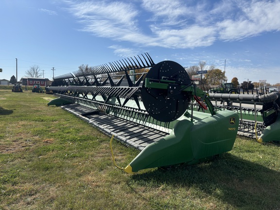 2020 John Deere 745FD Header Combine