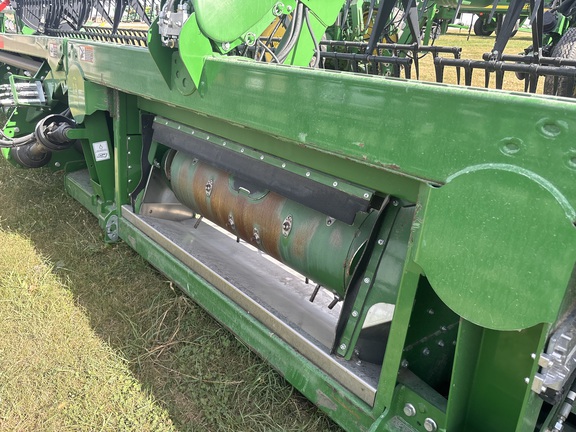 2020 John Deere 745FD Header Combine