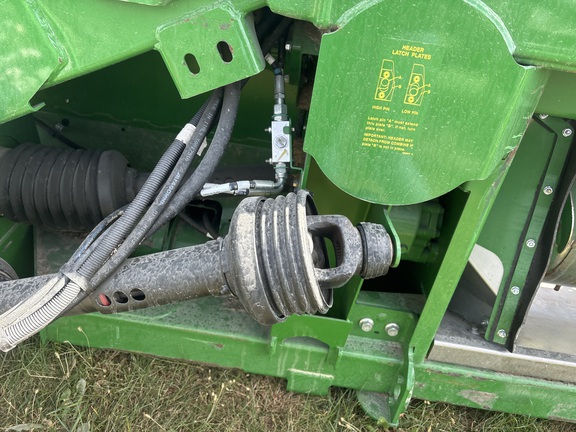 2020 John Deere 745FD Header Combine