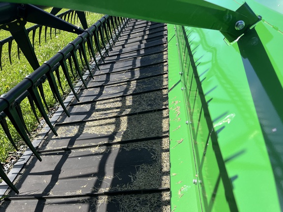 2020 John Deere 745FD Header Combine