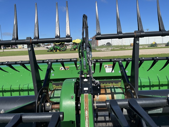 2020 John Deere 745FD Header Combine