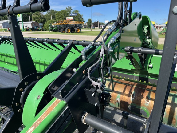 2020 John Deere 745FD Header Combine