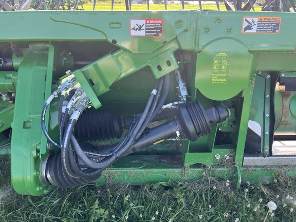 2020 John Deere 745FD Header Combine