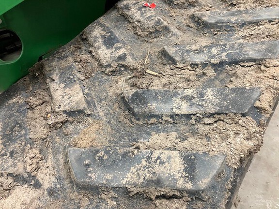 2011 John Deere 8310RT Tractor Rubber Track