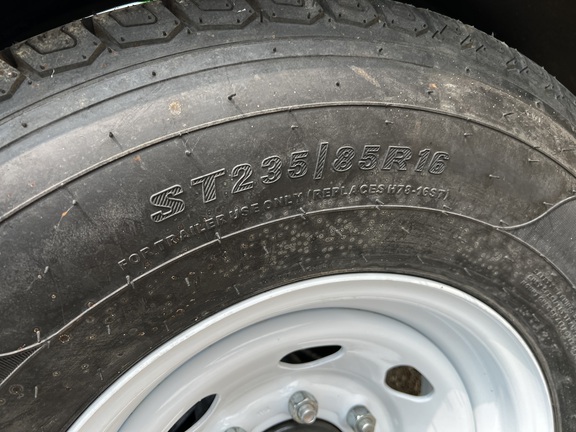 2023 Unverferth HT48 Header Transport