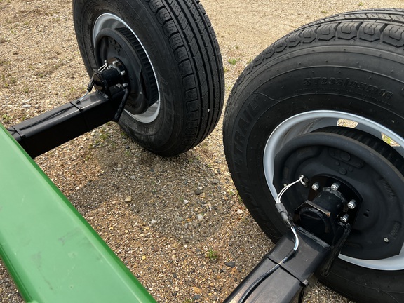 2023 Unverferth HT48 Header Transport