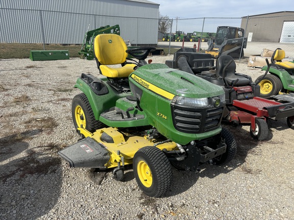 2016 John Deere X734 Garden Tractor