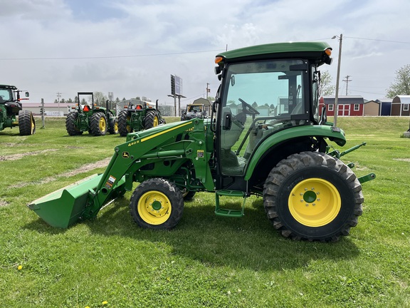 2020 John Deere 4066R Tractor Compact