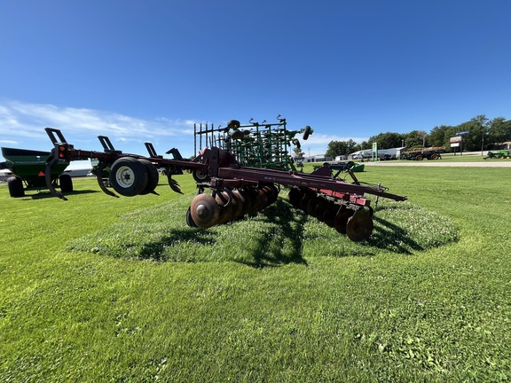 M&W 1875 Disk Ripper