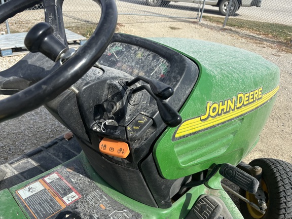 2004 John Deere X485 Garden Tractor