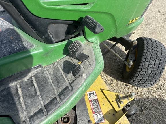 2004 John Deere X485 Garden Tractor