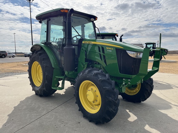 2024 John Deere 5090E Tractor