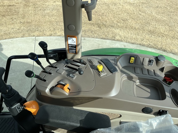 2024 John Deere 5090E Tractor