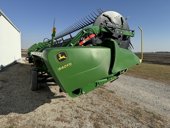 2018 John Deere 640FD Header Combine