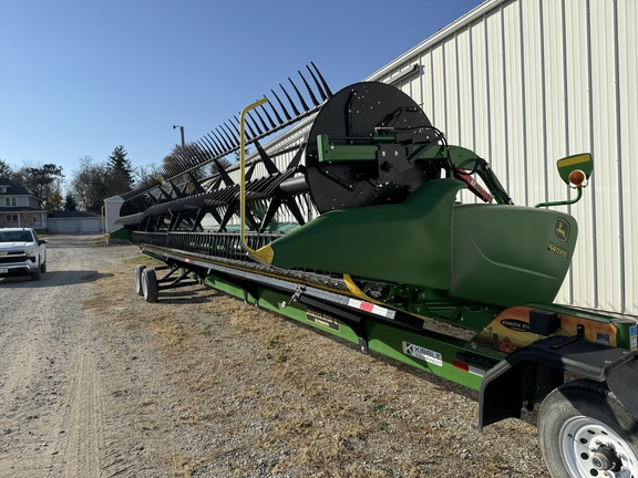 2018 John Deere 640FD Header Combine