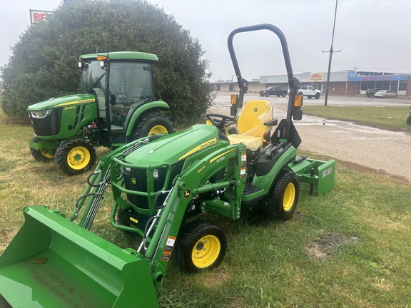 2024 John Deere 1025R Tractor Compact