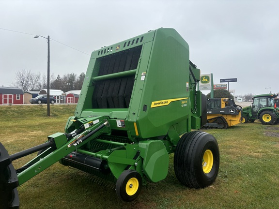 2024 John Deere 561R Baler/Round