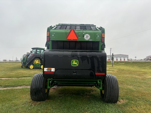 2024 John Deere 561R Baler/Round