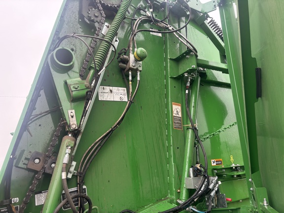 2024 John Deere 561R Baler/Round