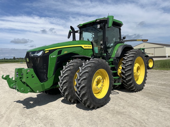 2024 John Deere 8R 250 Tractor
