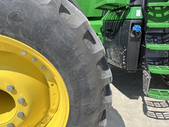 2024 John Deere 8R 250 Tractor