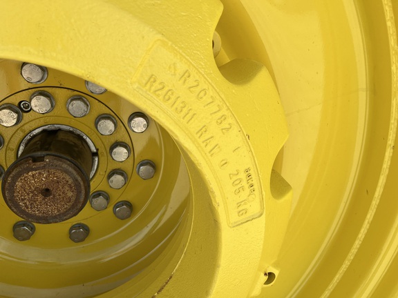 2024 John Deere 8R 250 Tractor