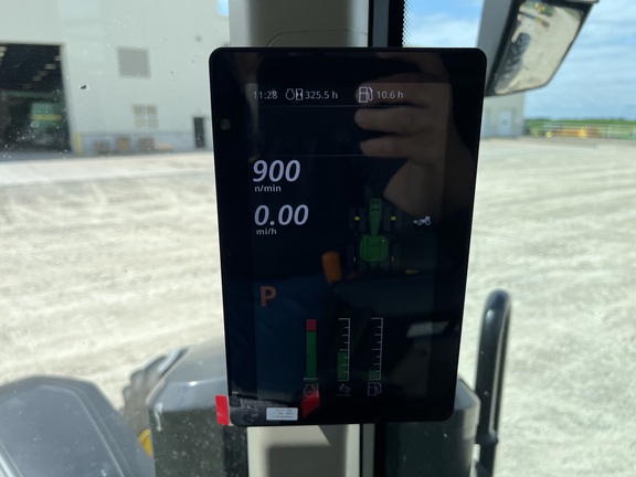 2024 John Deere 8R 250 Tractor