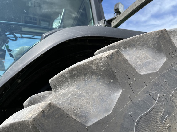 2024 John Deere 8R 250 Tractor