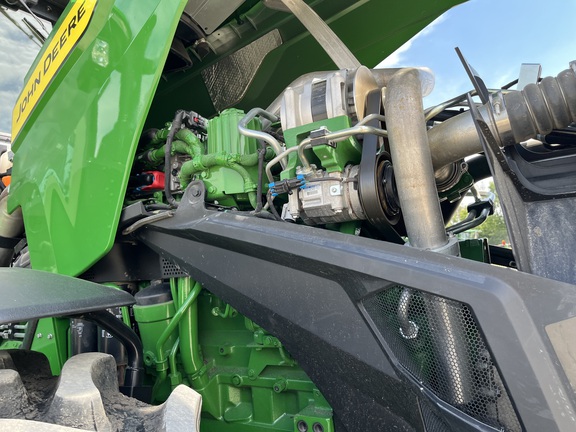 2024 John Deere 8R 250 Tractor