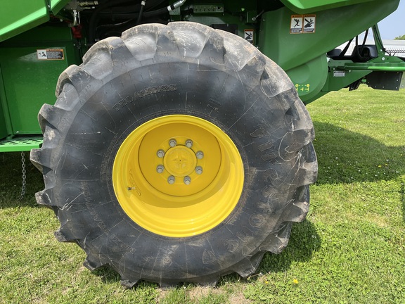 2024 John Deere S790 Combine